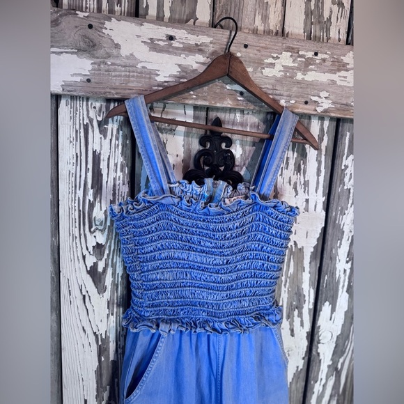 Sea New York Dakota Smocked Blue Denim Jumpsuit Size 2 See Description - Picture 4 of 12
